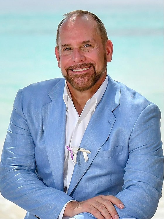 Regie Lewis
